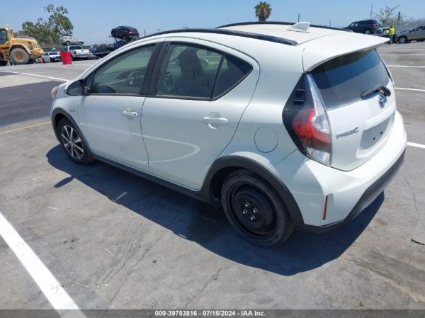 Фото 3 -  2018 TOYOTA PRIUS C ONE vin: JTDKDTB33J1600142