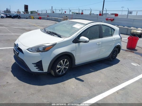 Фото 2 -  2018 TOYOTA PRIUS C ONE vin: JTDKDTB33J1600142